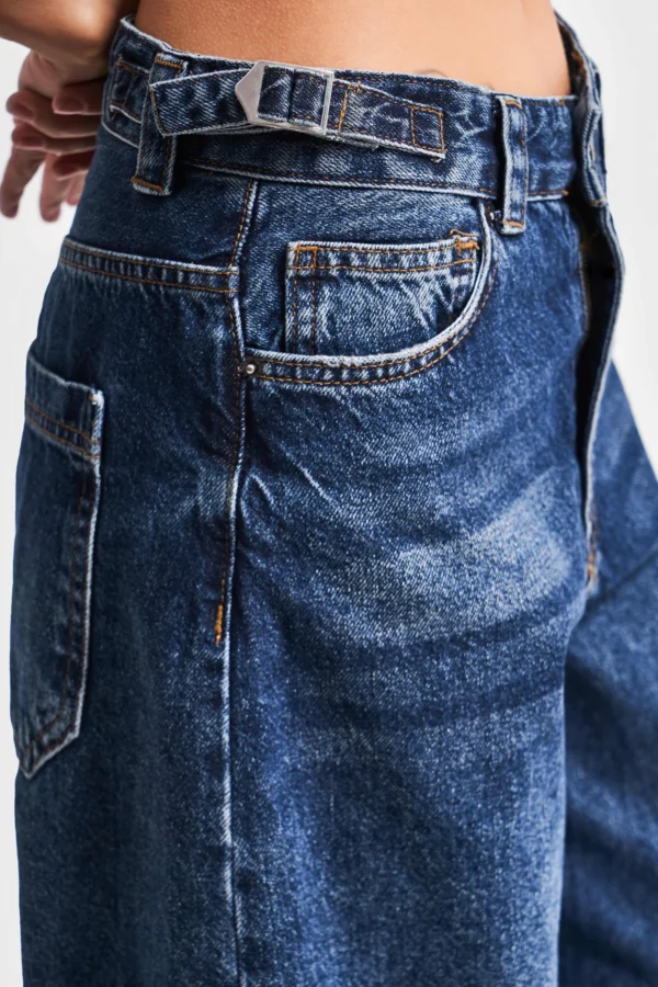Beli kemer detaylı denim pantolon - Görsel 4